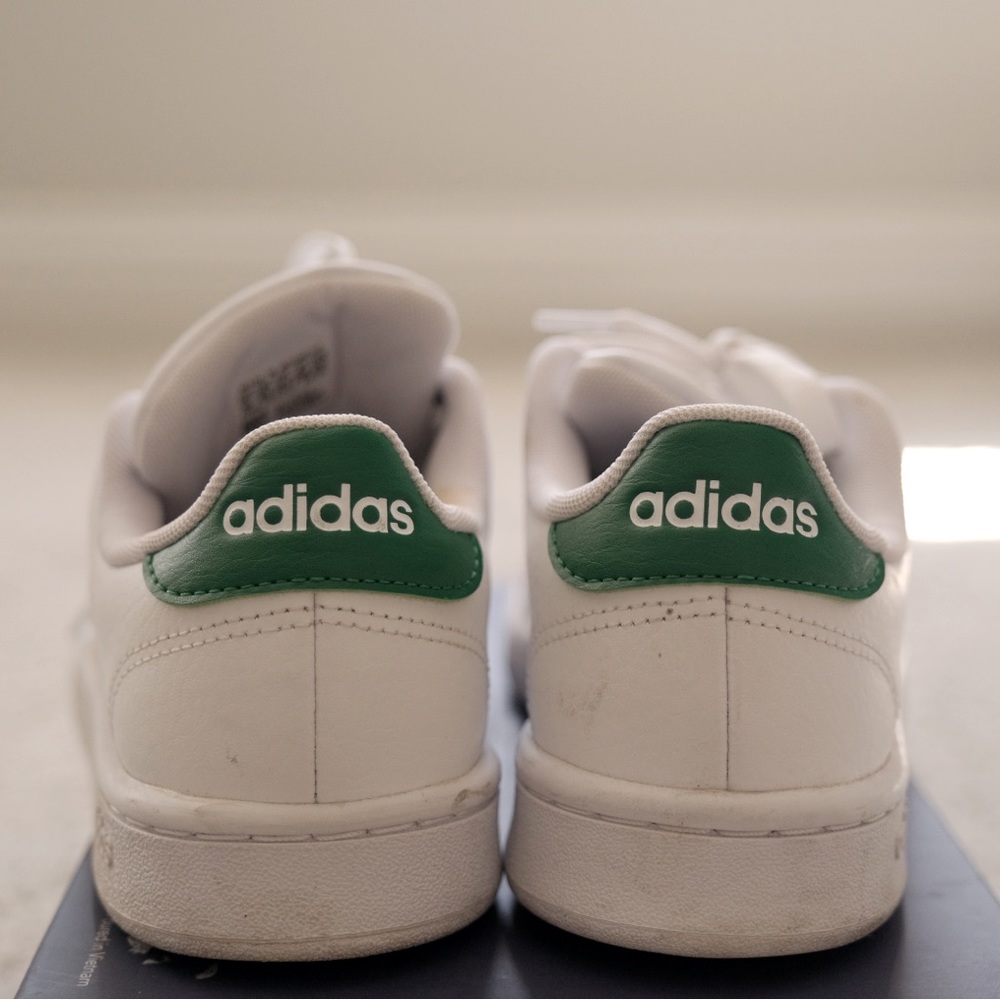 Adidas Classic